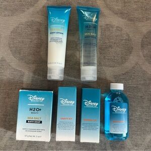 Disney H2O+ Sea Salt Bath / shampoo Set